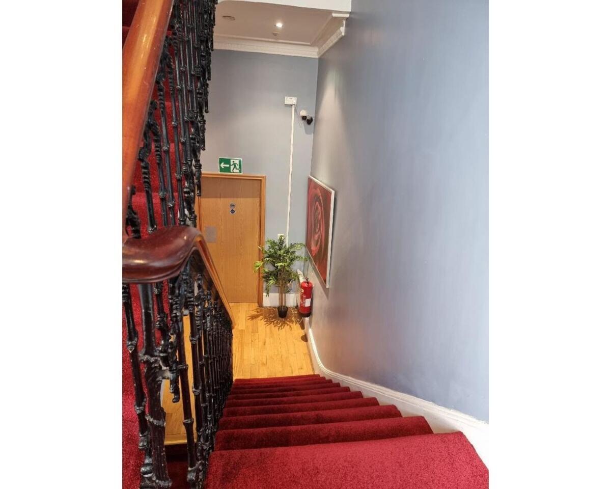 F301-Awesome 3Rd Flr Studio Fits 1 Near Hyde Park Лондон Экстерьер фото